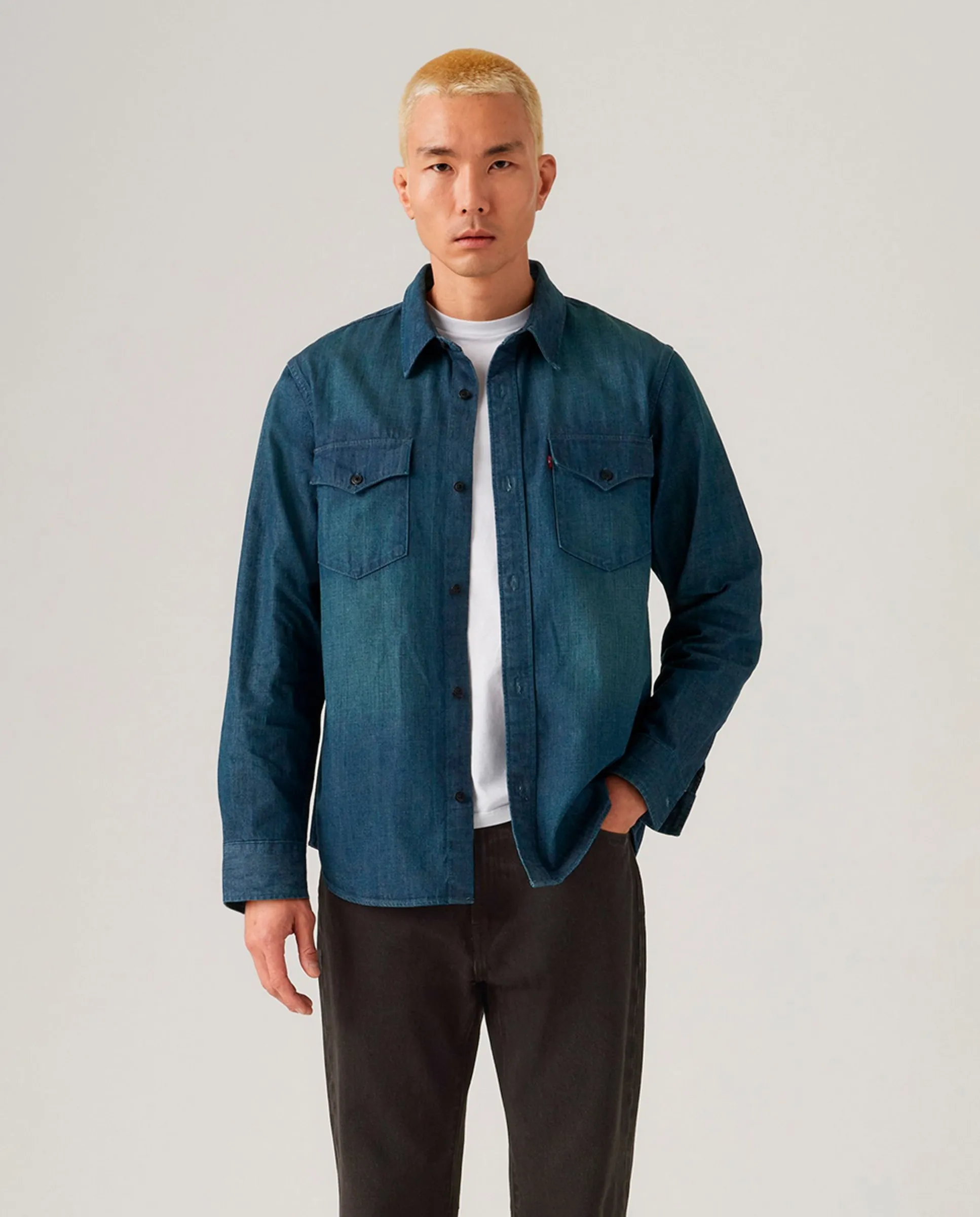 

Джинсовая рубашка мужская свободного кроя с длинным рукавом Levi'S, темно-синий