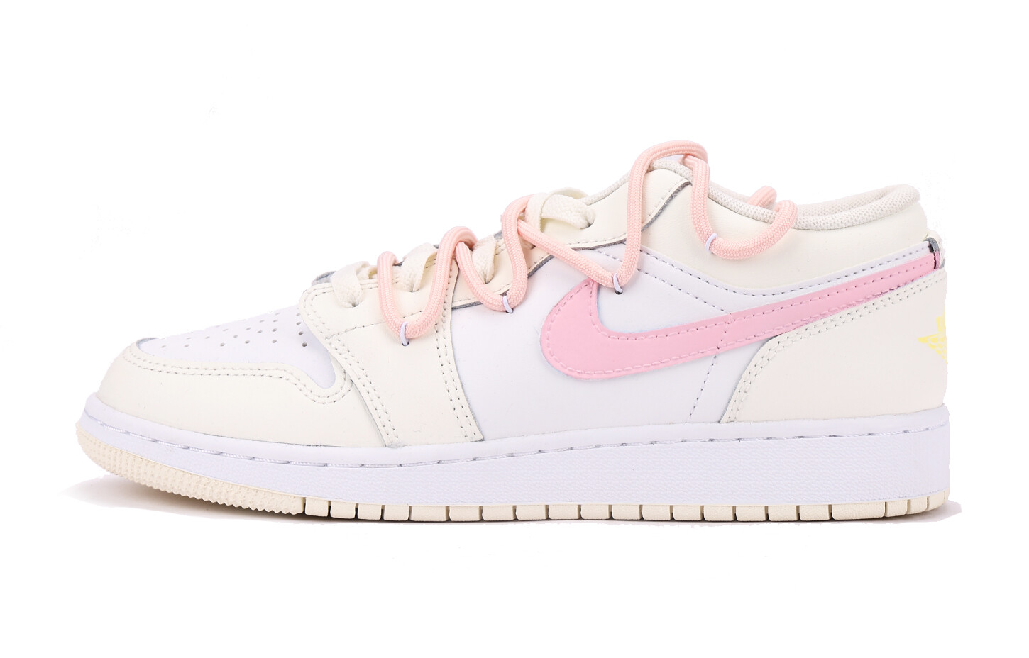 

Кроссовки Air Jordan 1 Vintage Basketball Shoes Women's Low-top Yellow, Powder, White, желтый