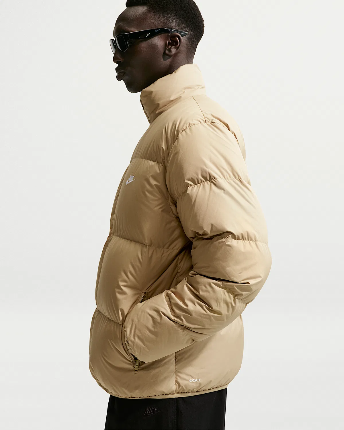 Мужская пуховая куртка Therma-FIT Nike Sportswear Club, Parachute Beige/White — фото 3
