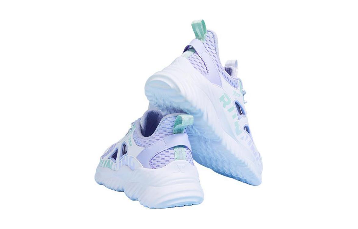 Скользоустойчивые амортизирующие низкие детские кроссовки для бега Purple White XTEP, Violet Blue/Special Step White — фото 3