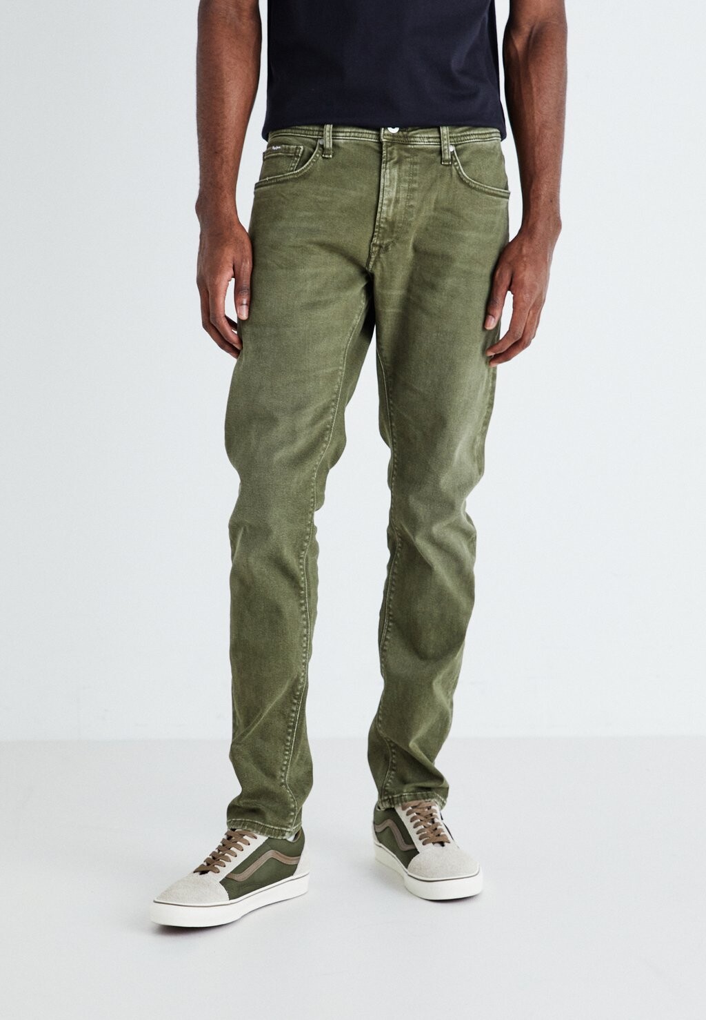 

Джинсы зауженного кроя Pepe Jeans, цвет military green