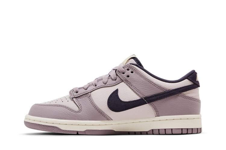 Кроссовки Nike Dunk Low GS Light Violet Ore, фиолетовый — фото 3