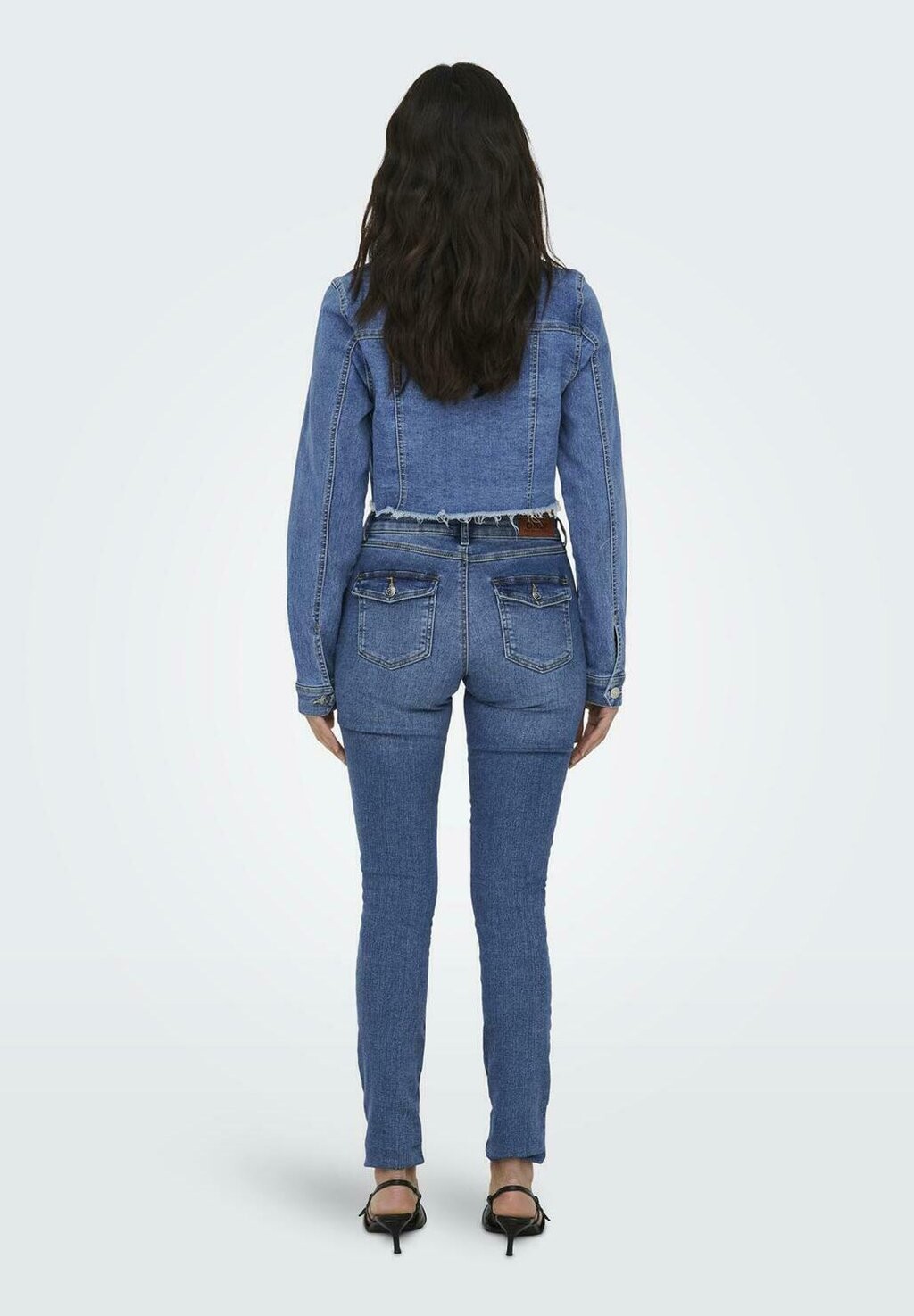 

Джинсовая куртка ONLWONDER LS CROPPED GUA NOOS ONLY, цвет Blau