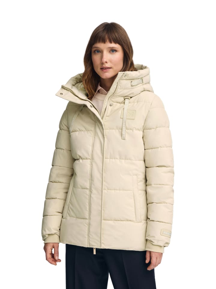 

стеганая куртка бежевого цвета Polo Club