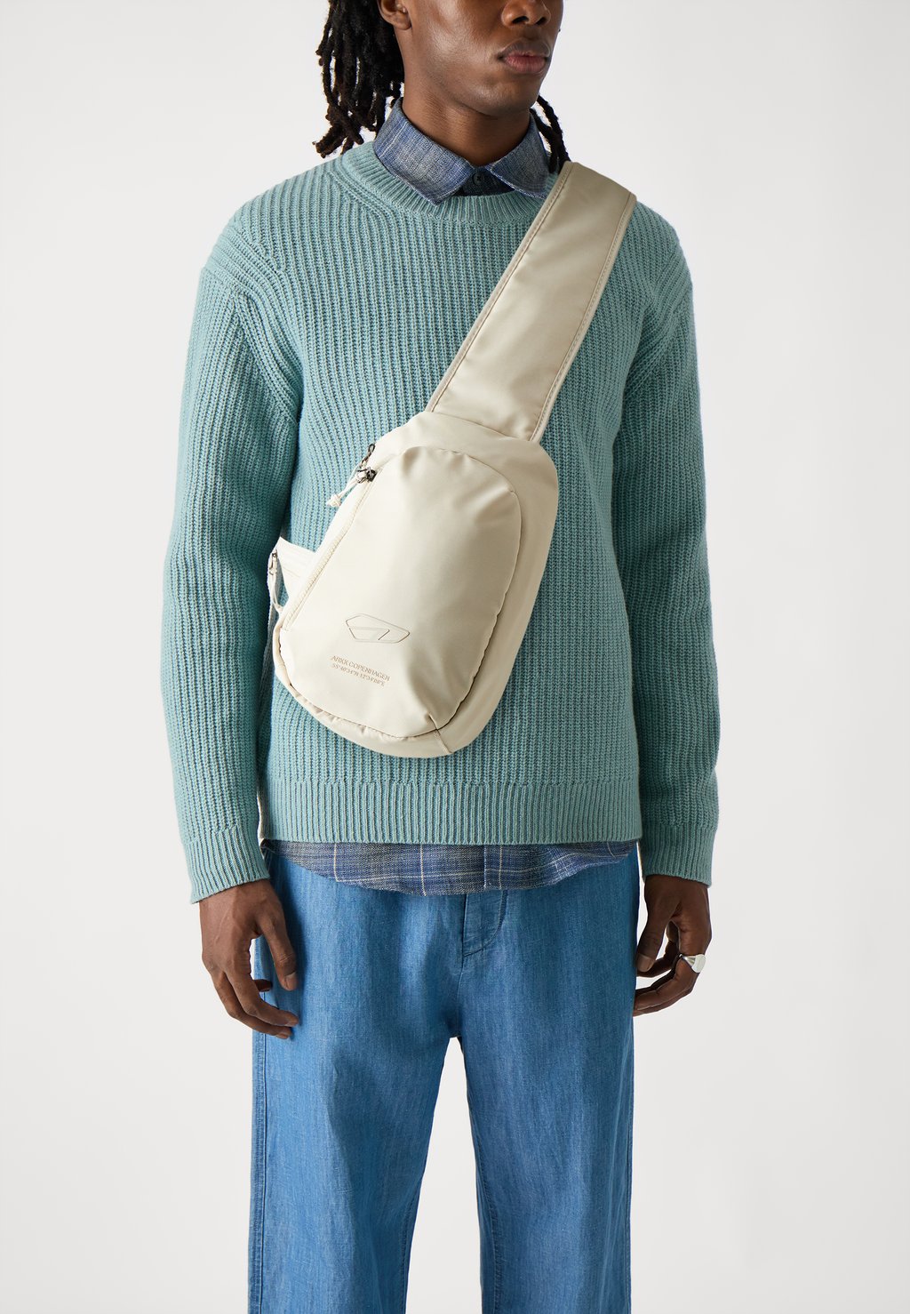 

Сумка через плечо CROSS BODY BAG UNISEX ARKK Copenhagen, светло-серый