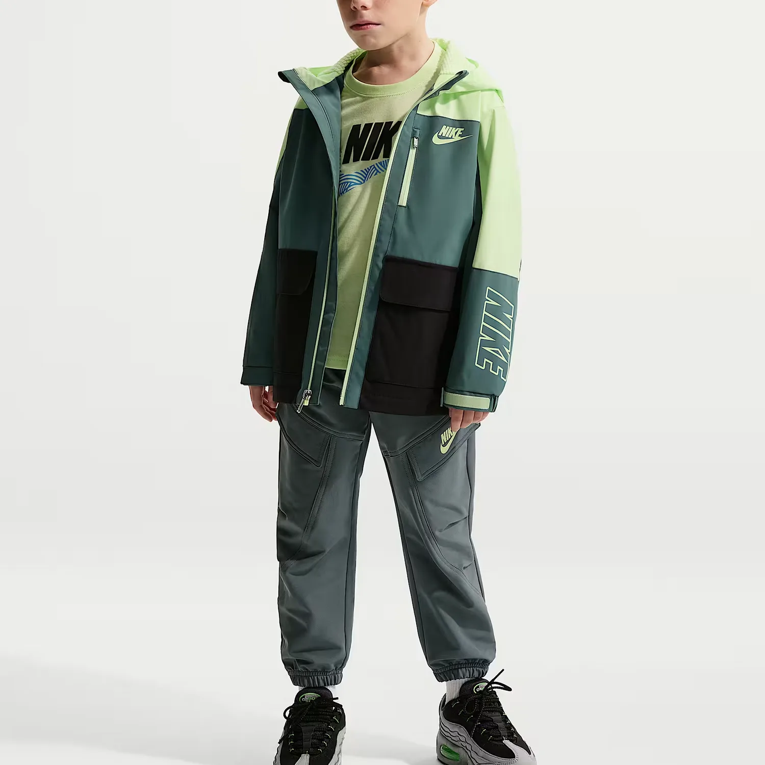 Детская куртка с капюшоном Nike, черный — фото 3