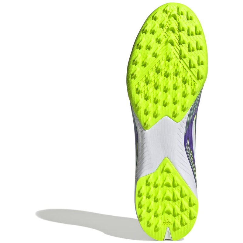 Футбольные бутсы для игры в хард F50 League TF Adidas, мультиколор — фото 2