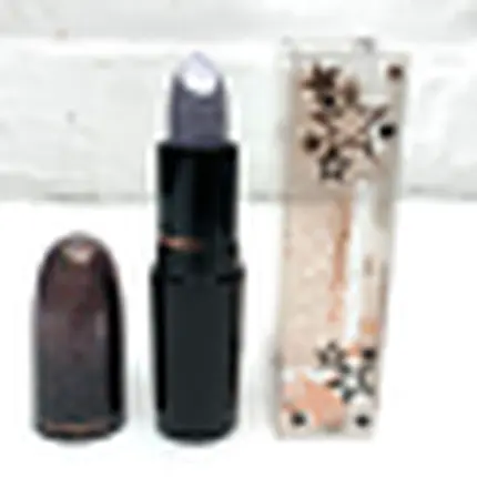

Губная помада MAC Kiss of Stars DESTINED FOR STARDOM Limited Edition Silver РЕДКАЯ