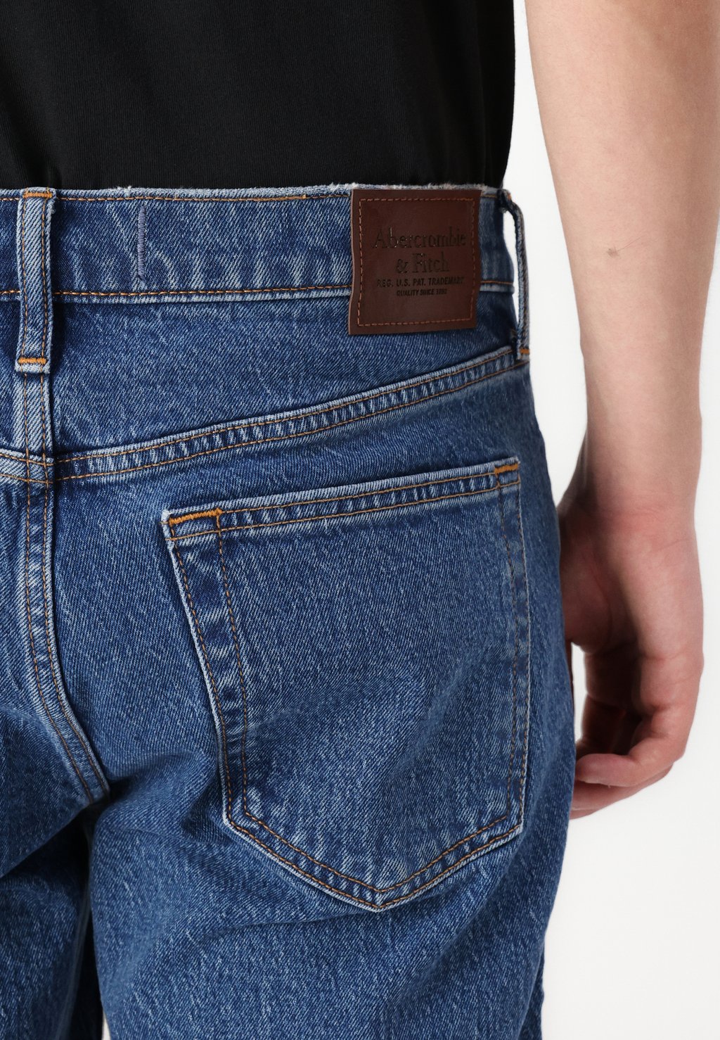 

Джинсы прямого кроя STRAIGHT HOLIDAY NEW Abercrombie & Fitch, синий деним
