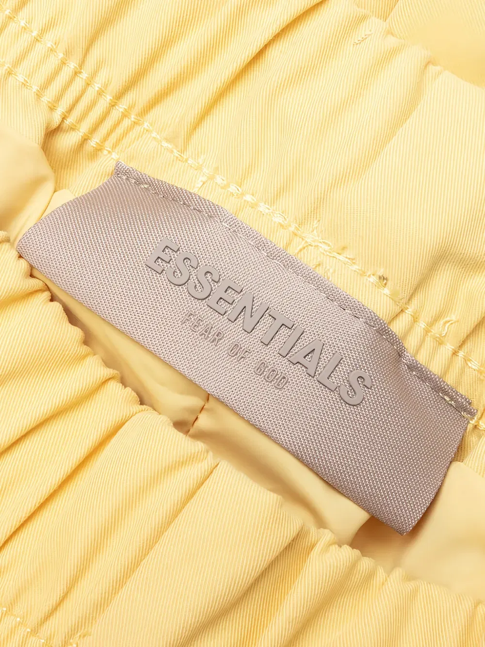 Свободные брюки Fear Of God Essentials Kids, желтый — фото 3