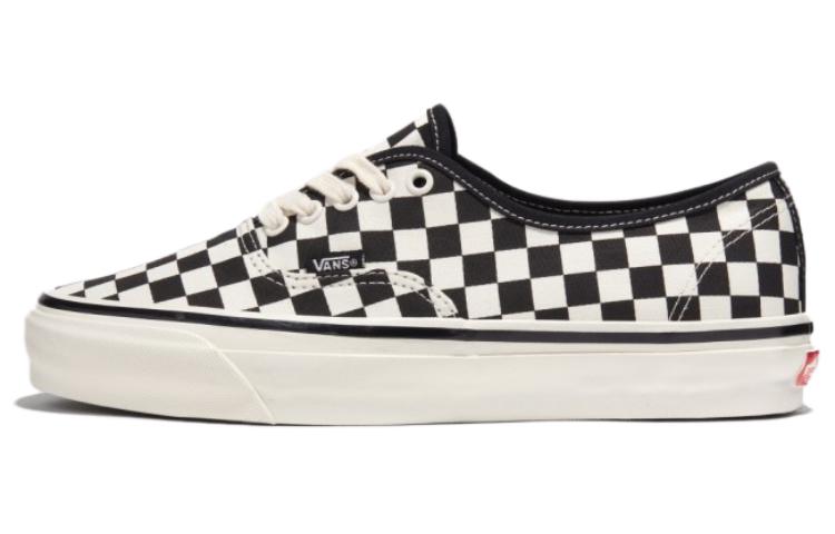 

Vans Аутентичные клетчатые туфли 'Чёрно-белые', цвет Black White