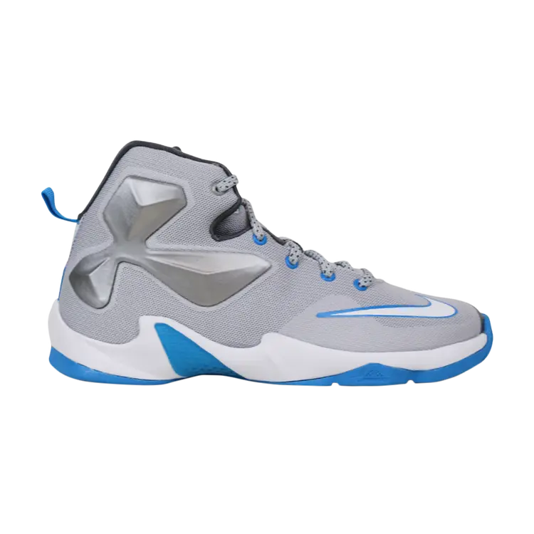 

Кроссовки Nike LeBron 13 GS 'Hologram', серый