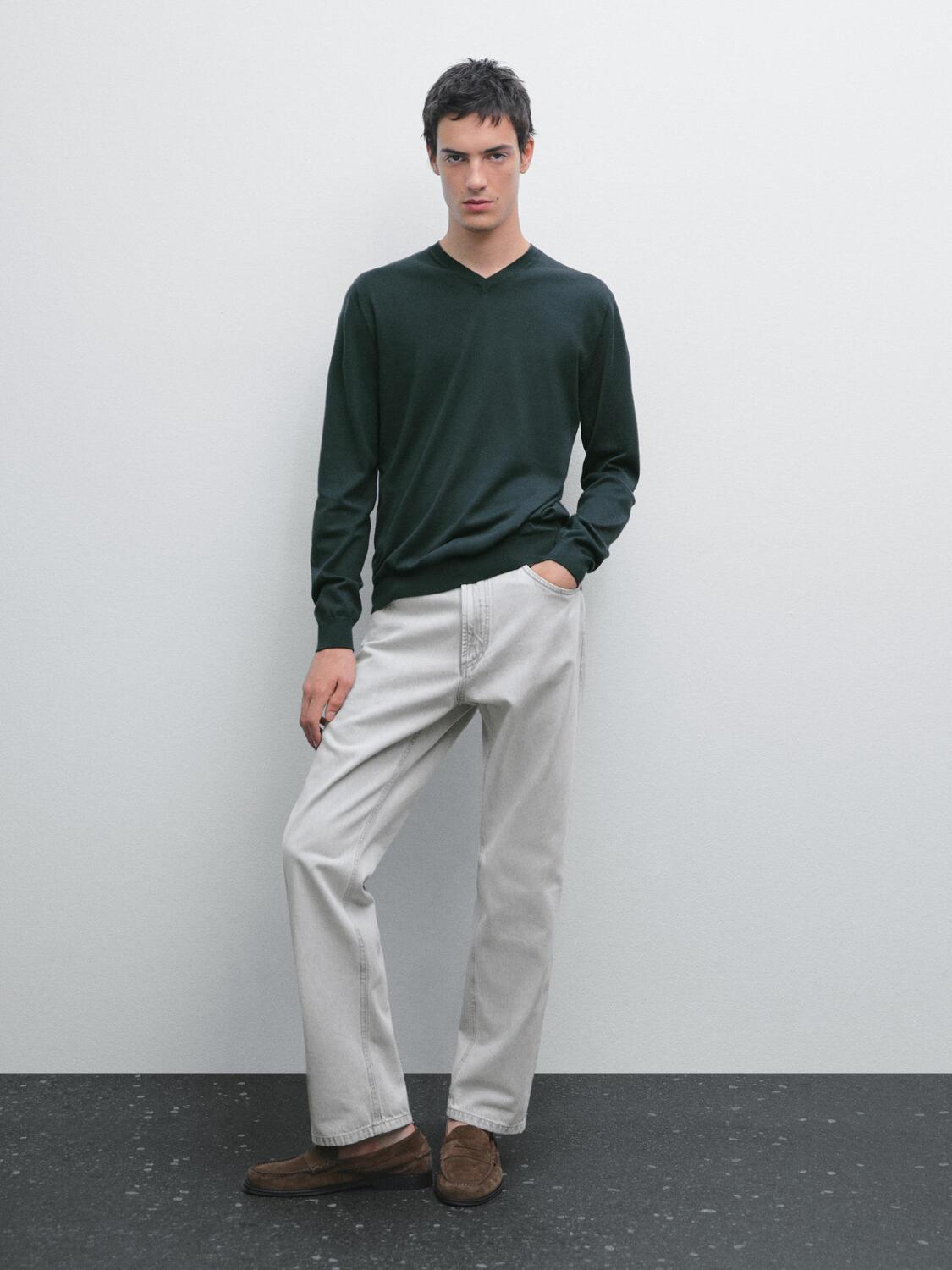 

Вязаный свитер с V-образным вырезом Massimo Dutti, синий