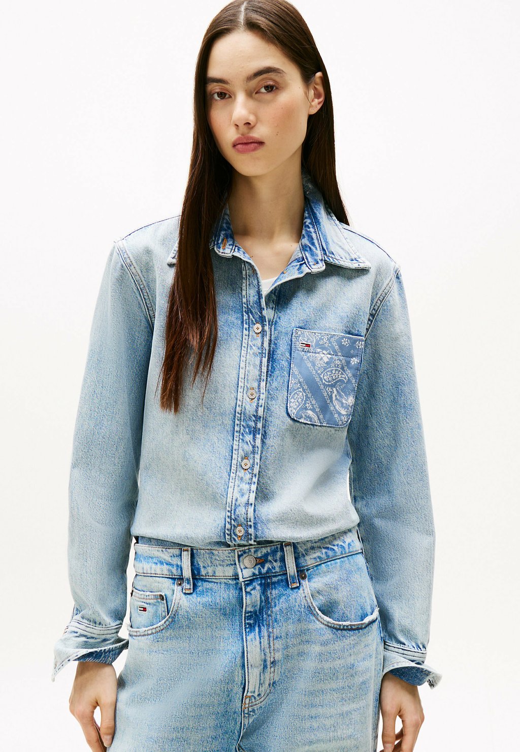 

Блуза REGULAR Tommy Jeans, деним