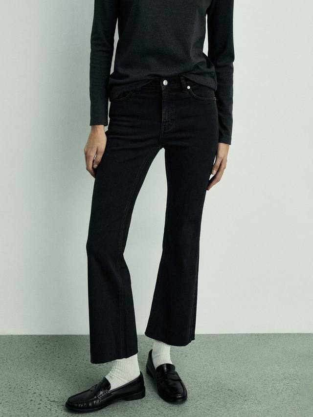 

Укороченные расклешенные джинсы сиенны Mango, цвет Open Grey