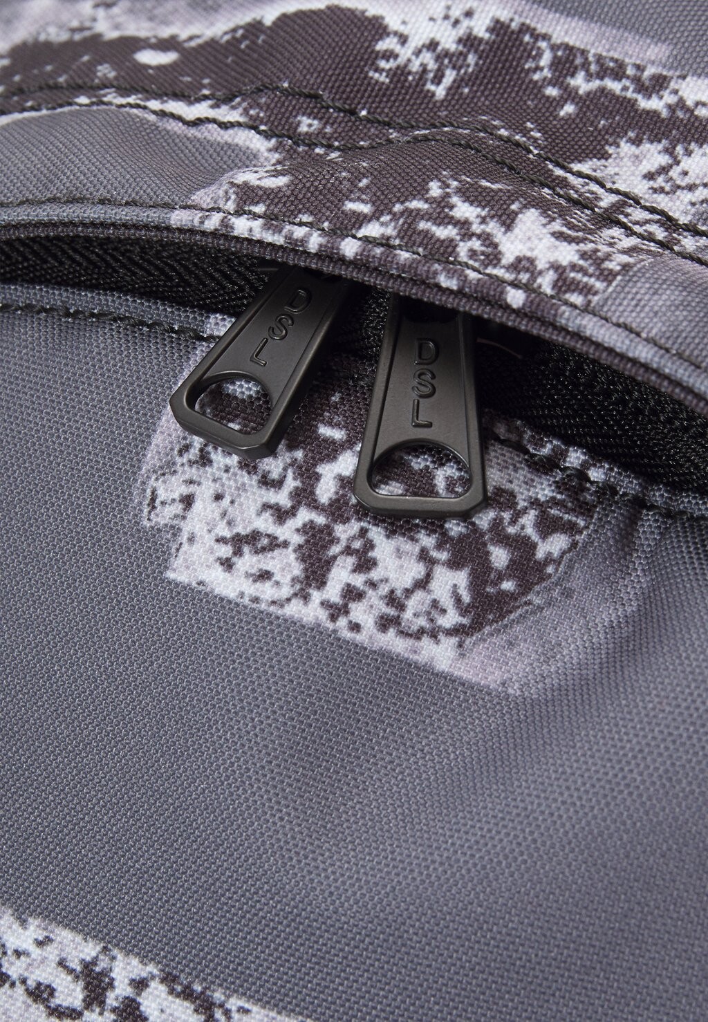 

Рюкзак RAVE BACKPACK UNISEX Diesel, серый