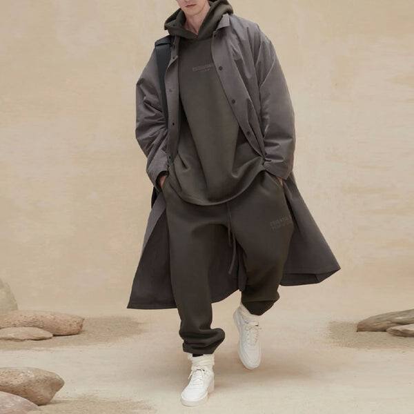 Толстовка Fear of God Essentials FW22 Relaxed Hoodie 'Off Black', черный — фото 4