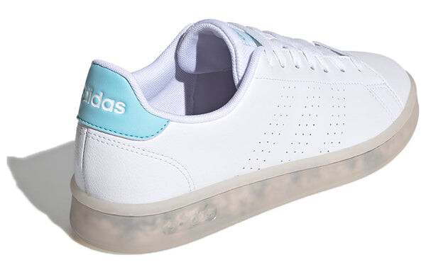 Преимущество кроссовок Adidas, белый — фото 4