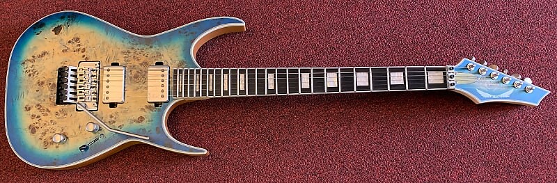 

Электрогитара Dean EXILE SELECT F BRL STQB Floyd Rose Burled Poplar Electric Guitar