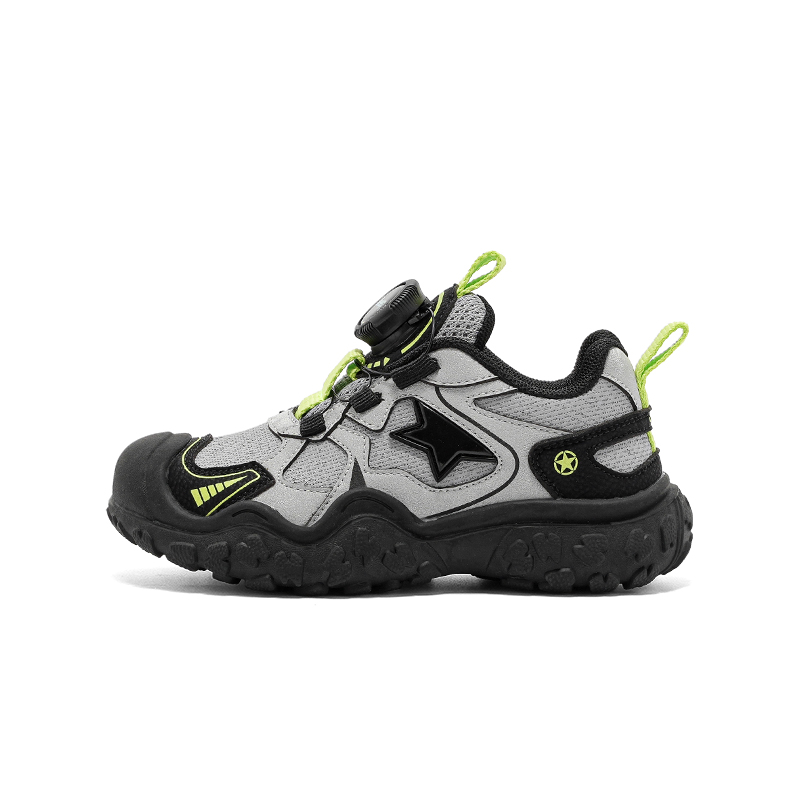 

Кроссовки Casual низкие Running Collection Slip Resistant Abrasion Resistant для детей Jeep, черный серый