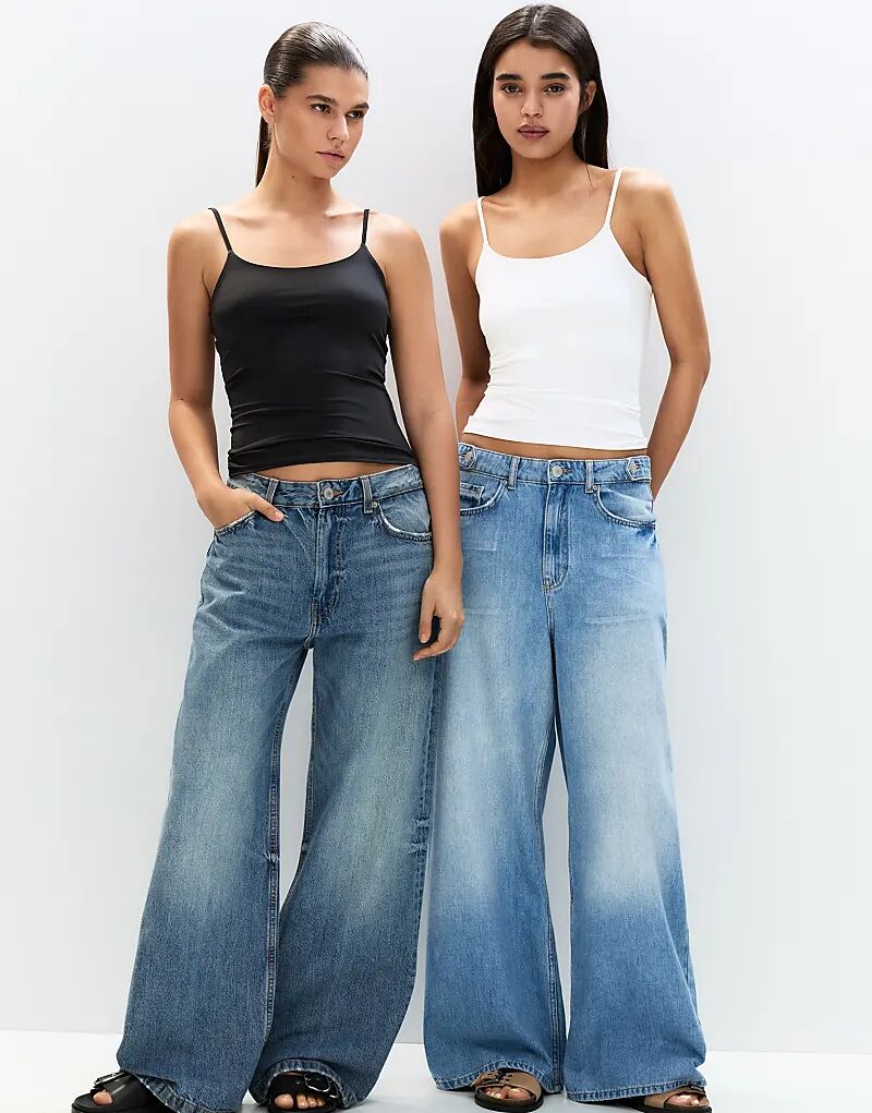 

Pull&Bear Набор из 2 топов на тонких бретелях белого и черного цветов