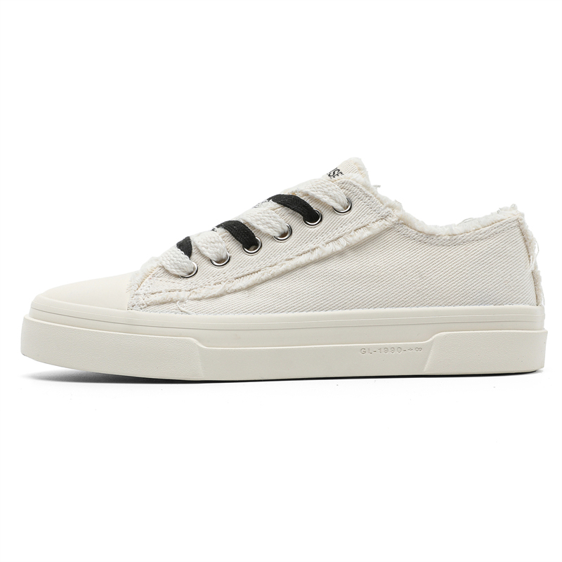 

Износостойкие низкие мужские кроссовки KAISER, Beige