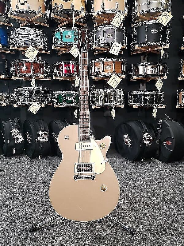 

Электрогитара Gretsch G2215-P90 Streamliner Junior Jet Club Solid-Body in Sahara Metallic w/ Laurel Fingerboard