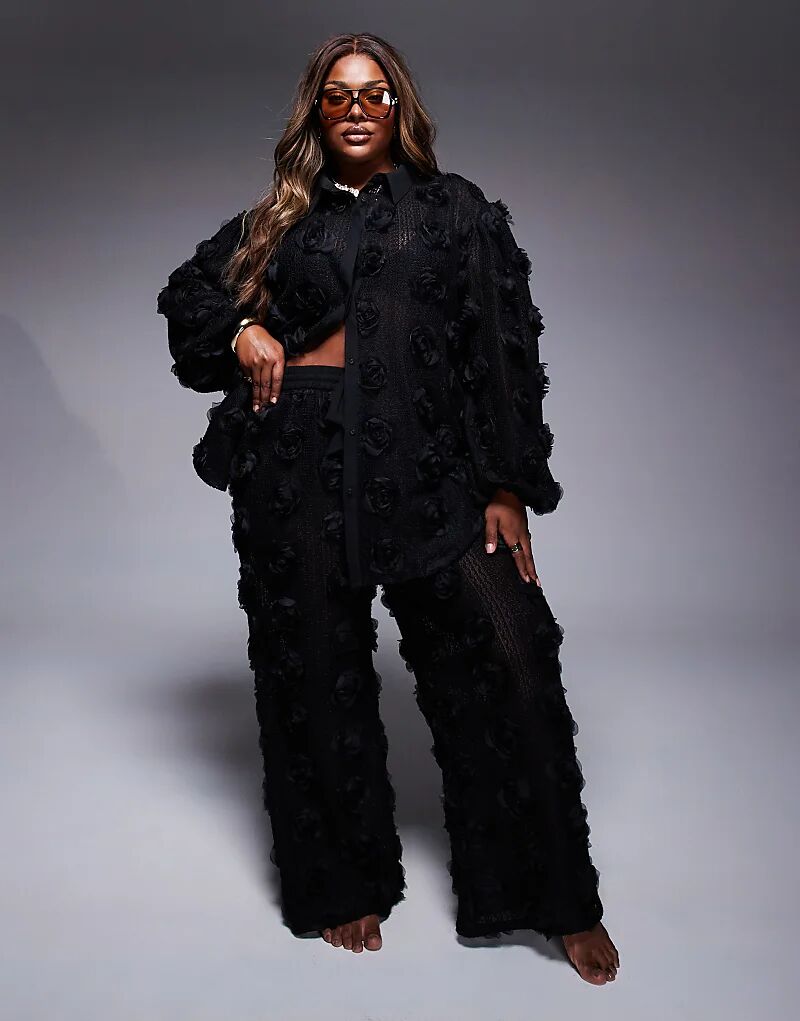 

Черная пляжная рубашка-рубашка крючком свободного кроя с 3D-цветочным принтом ASOS LUXE Curve