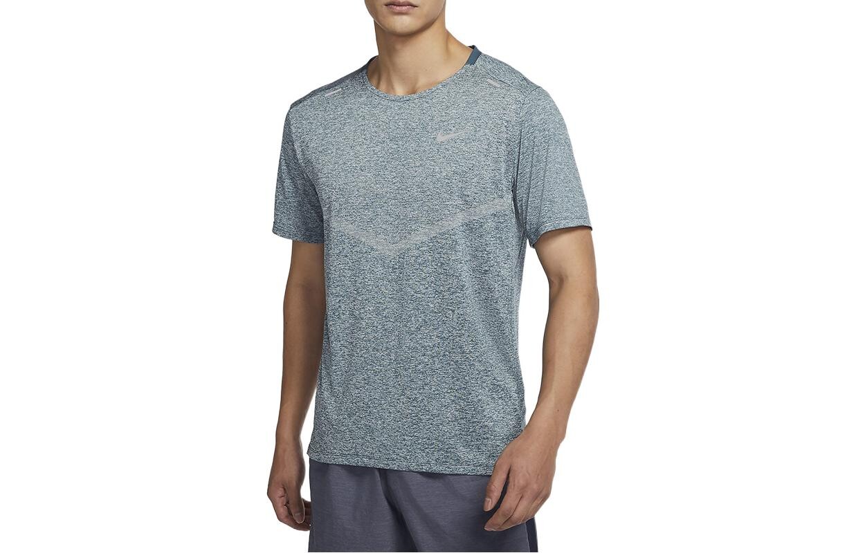 

Футболка мужская серая Nike, серый
