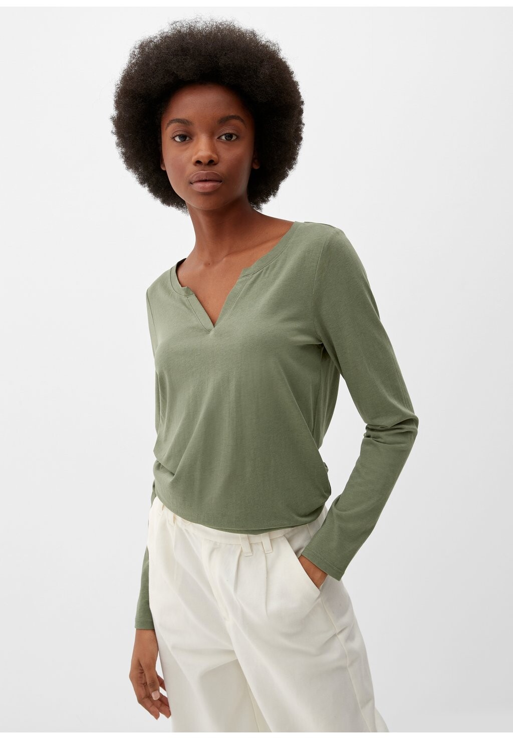 

Рубашка с длинным рукавом À MANCHES LONGUES AU STYLE SOIGNÉ QS, цвет khaki oliv