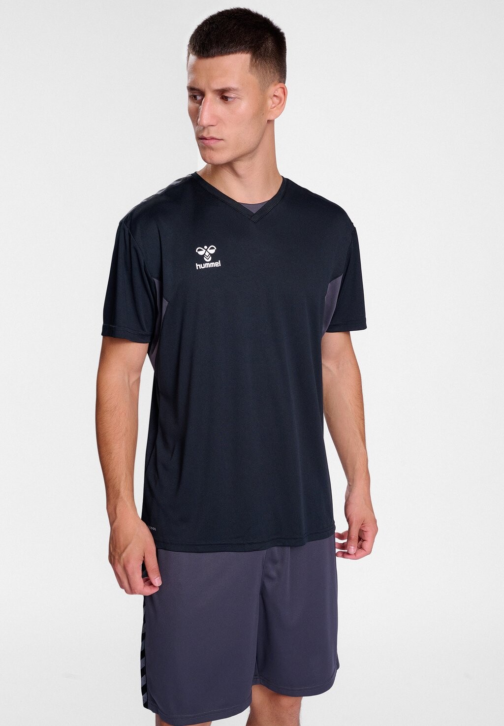 

Футболка с принтом AUTHENTIC PL S S Hummel, цвет black