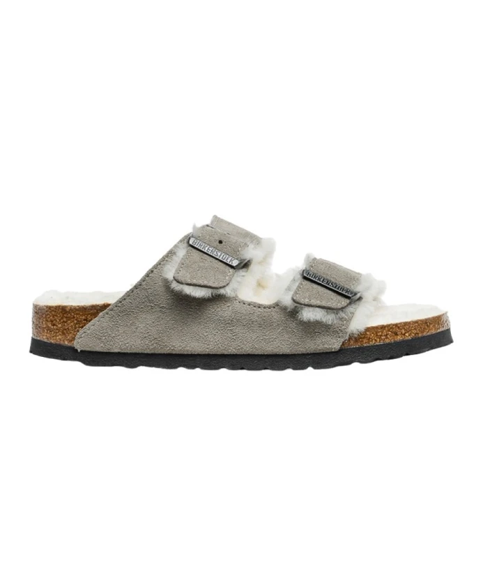 

Босоножки из овчины Arizona Birkenstock, серый