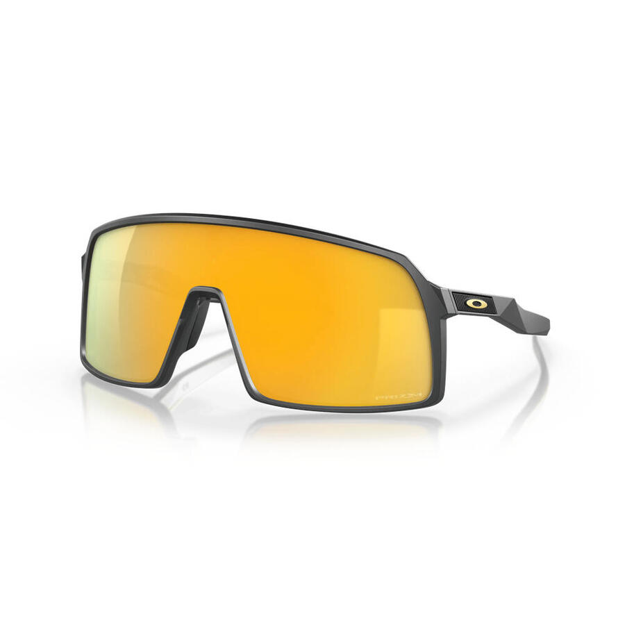 

Мужские солнцезащитные очки Oakley Sutro в золотом цвете
