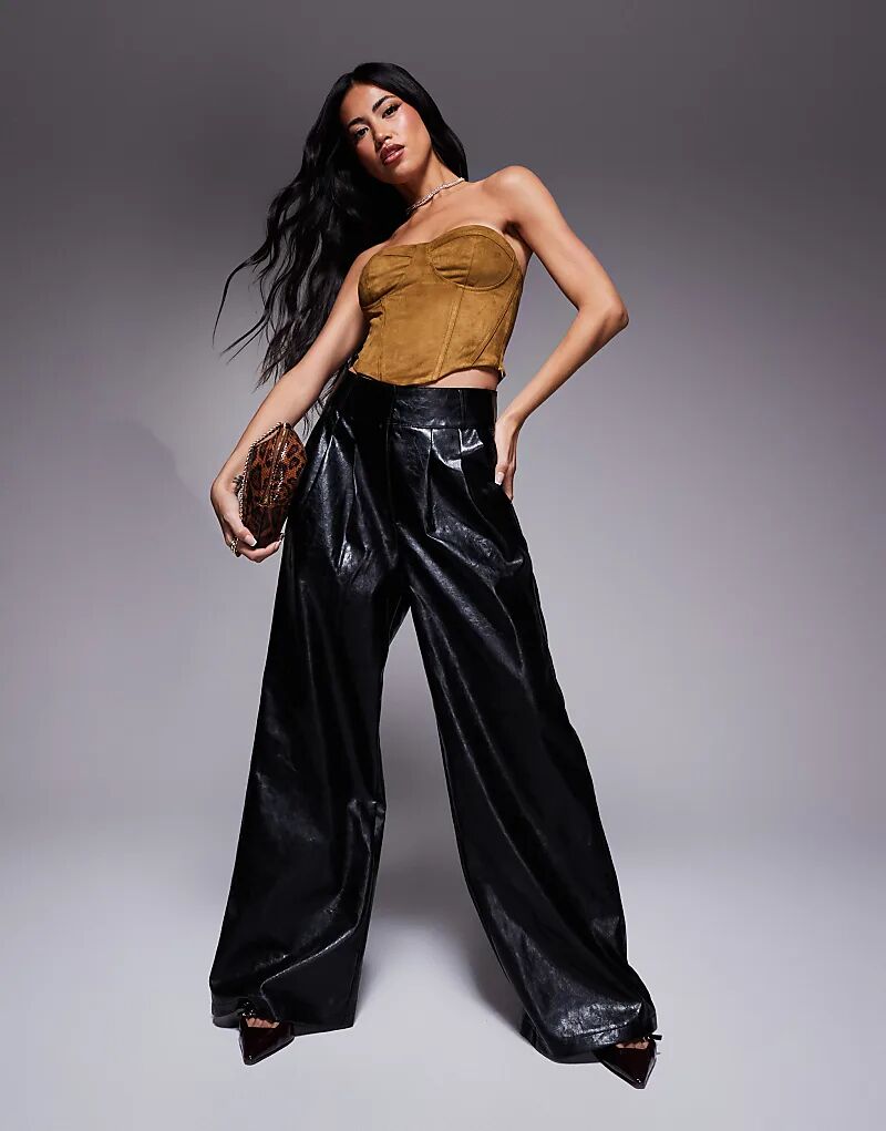 

Широкие брюки из искусственной кожи черного цвета River Island