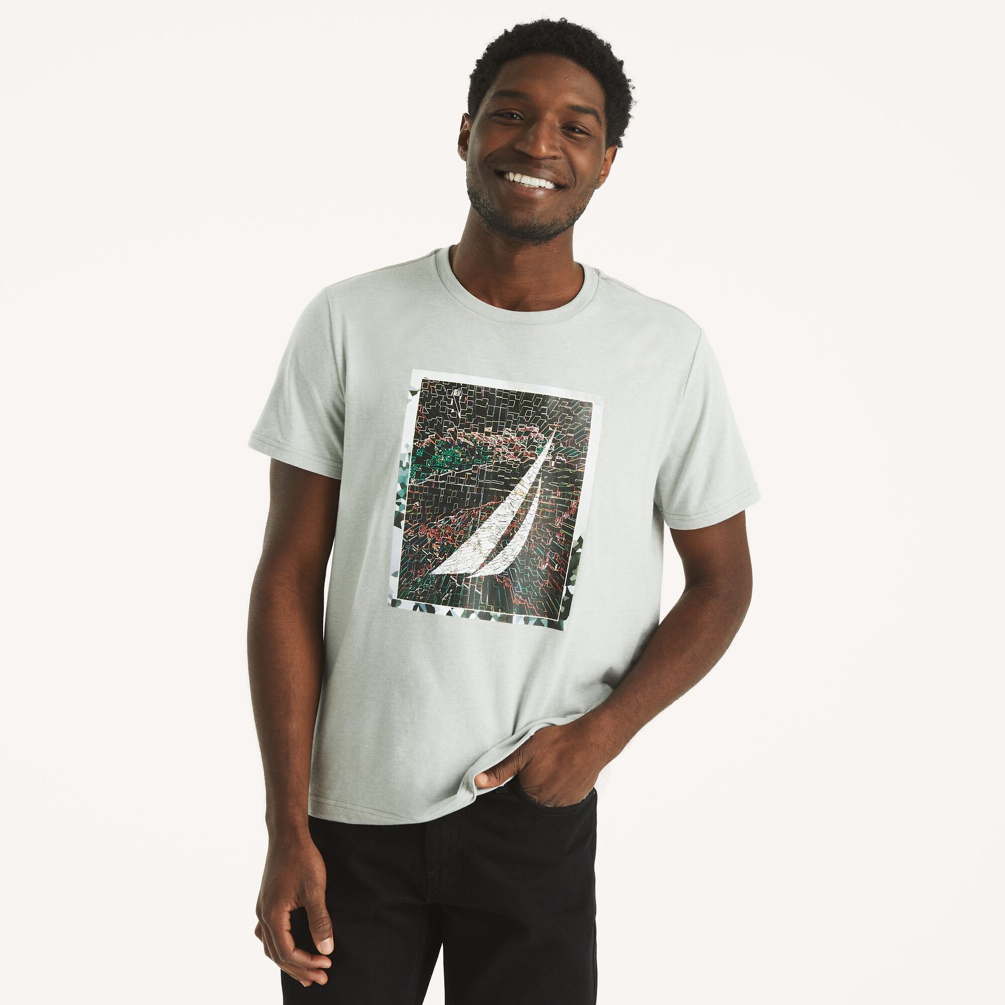 

Футболка Nautica Mens J-Class с графическим принтом, цвет grey heather