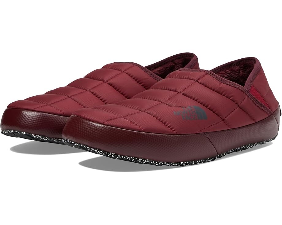 

Тапочки The North Face ThermoBall Traction Mule V, цвет Beetroot/Alpine Plum