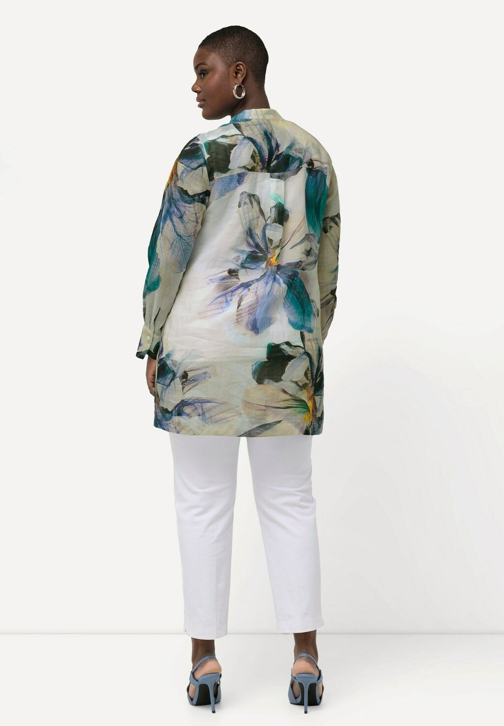 

Блузка на пуговицах FLORAL RAMIE LONG SLEEVE Ulla Popken, синий