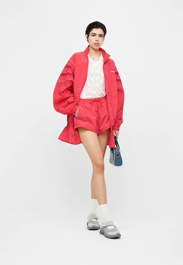 Сантьяго тт короткое пальто Adidas Originals, Semi Lucid Red — фото 3