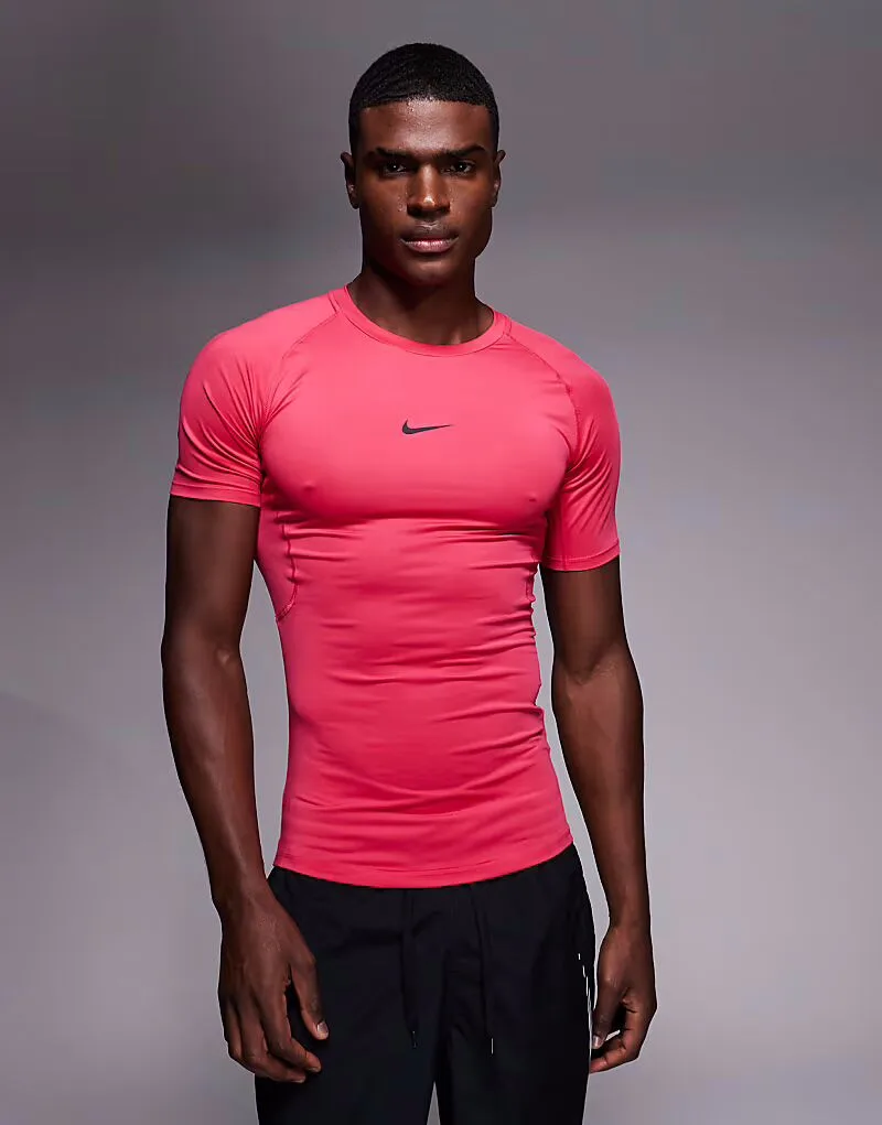 Футболка Nike Training Pro Dri-FIT облегающего кроя, розового цвета