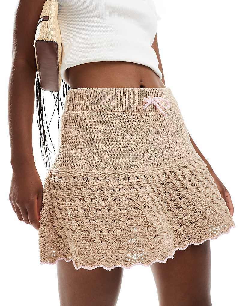 

ASOS DESIGN – Трикотажная мини-юбка с рюшами цвета мокко, часть комплекта