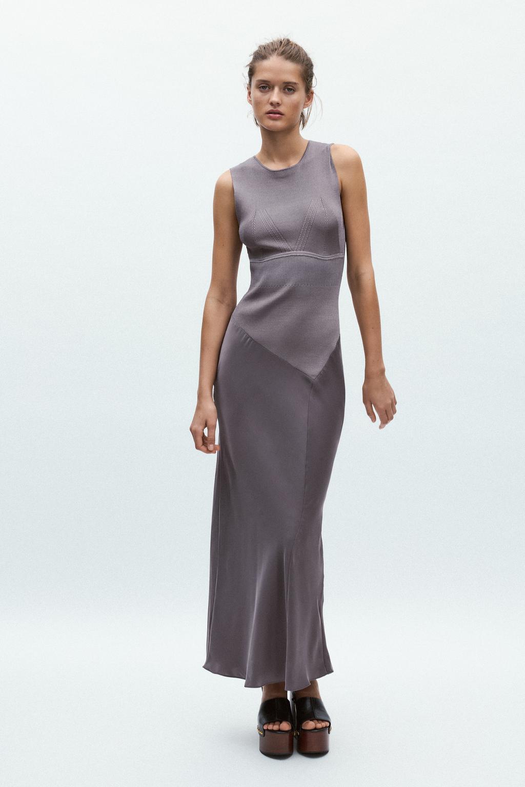 

Длинное комбинированное атласное платье ZARA, серый