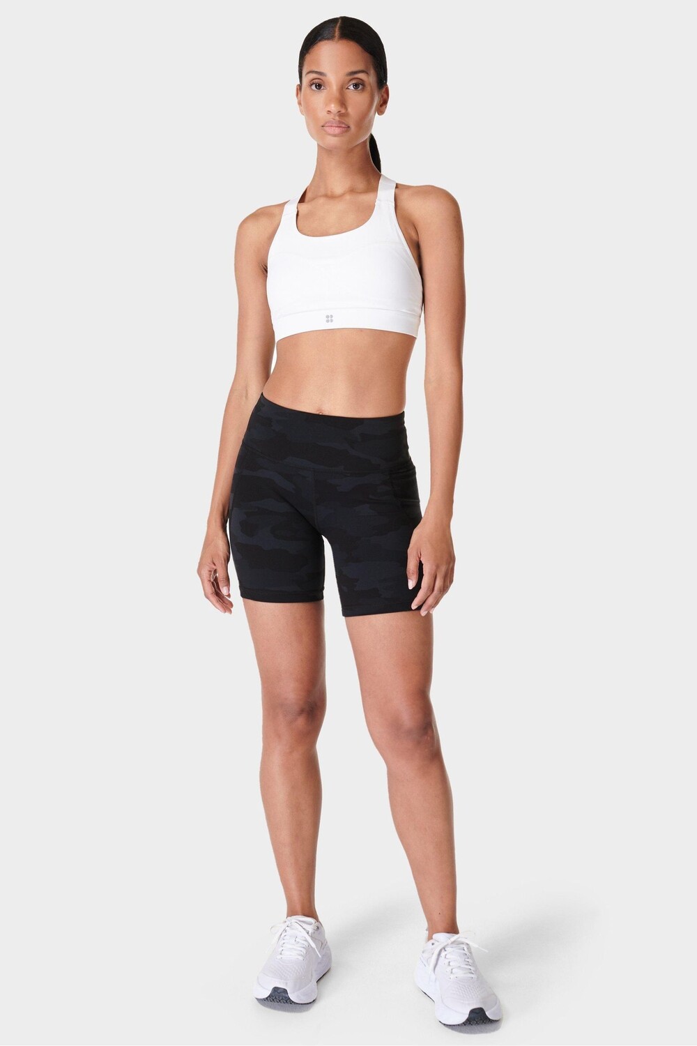 

Байкерские шорты Power 6 дюймов Sweaty Betty, черный