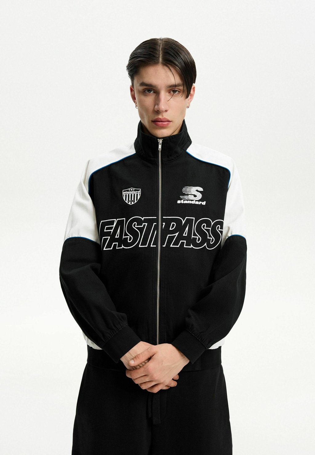

Джинсовая куртка Bomber Jacket Bershka, черный