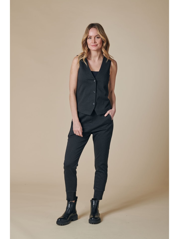 

Блейзер ZHRILL, черный