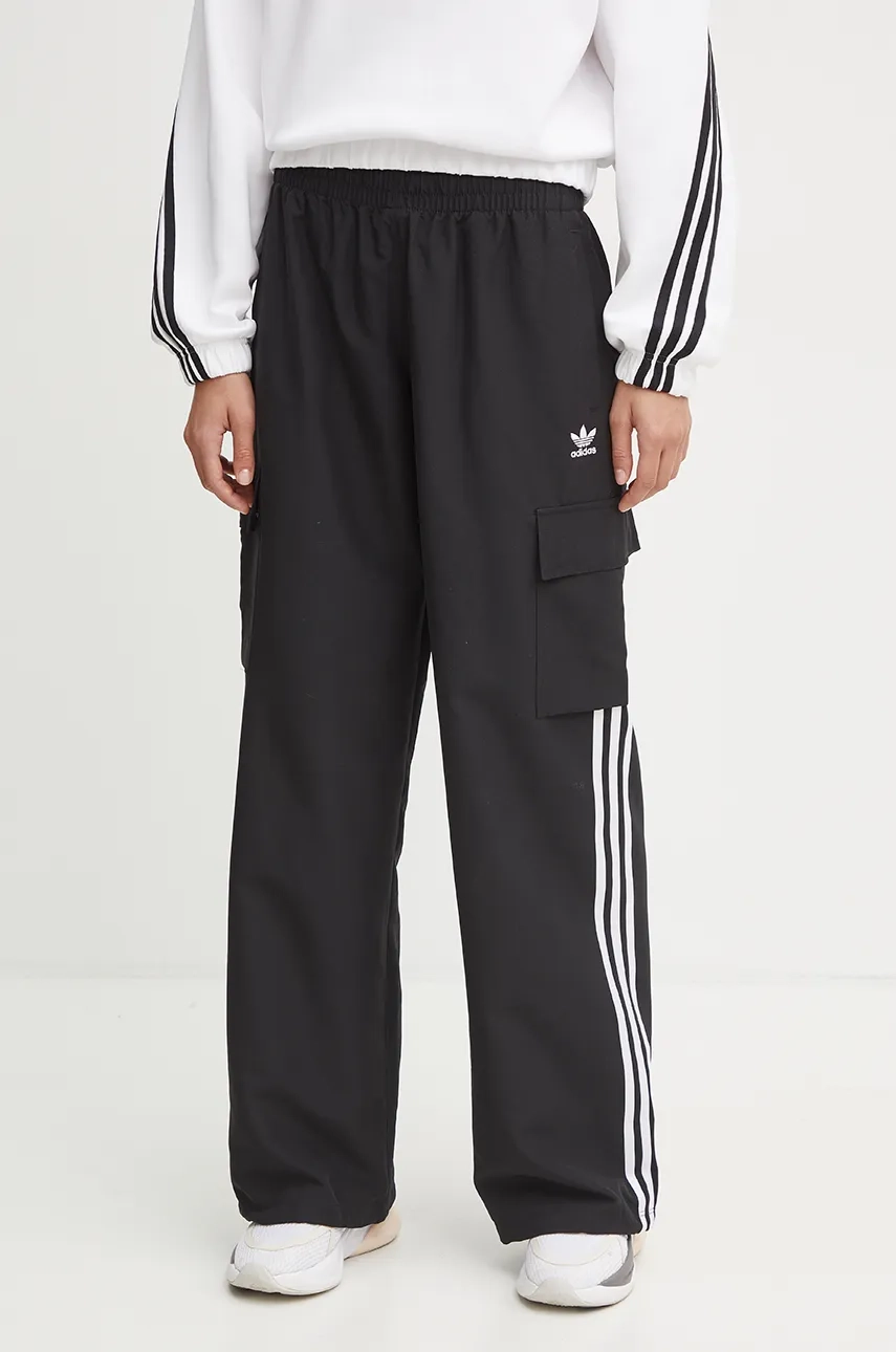

Брюки adidas Originals, черный