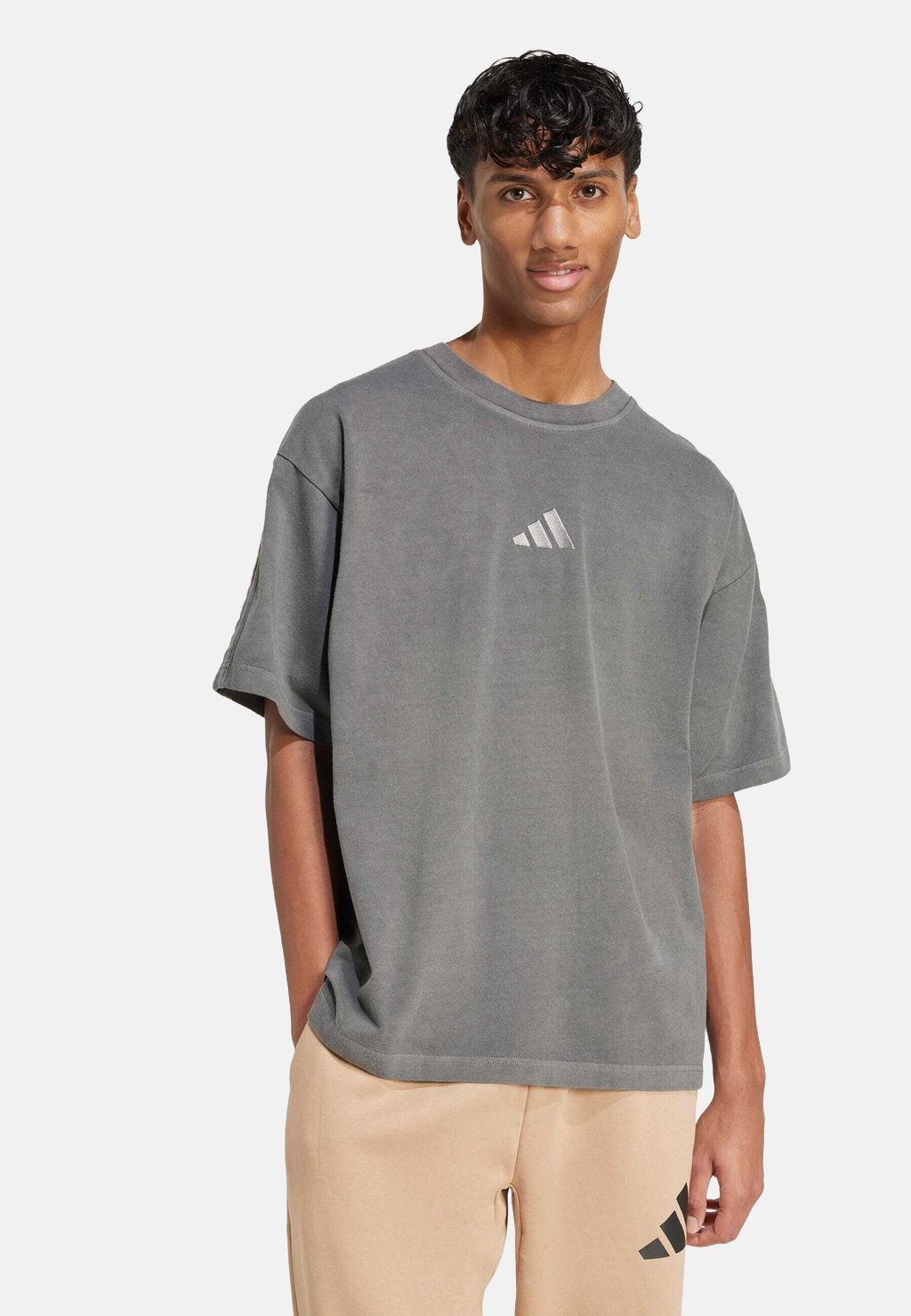 

Базовая футболка ALL SZN WASHED Adidas Sportswear, серый