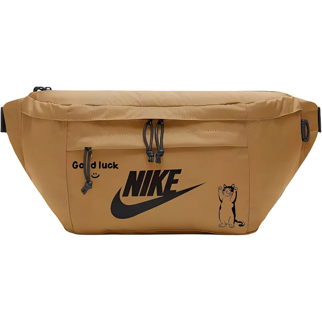 

Nike Тканевая поясная сумка унисекс пшеничного цвета с принтом, Hello Cat