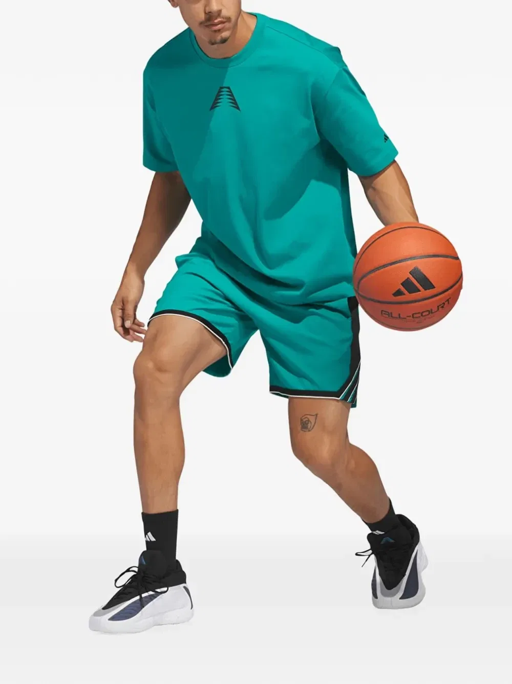 Футболка Anthony Edwards Believe That с круглым вырезом Adidas, зеленый — фото 2