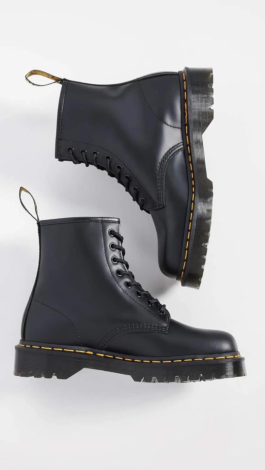 Ботинки Dr. Martens Unisex 1460 Bex Crazy Horse из кожи с 8 люверсами, Black — фото 3
