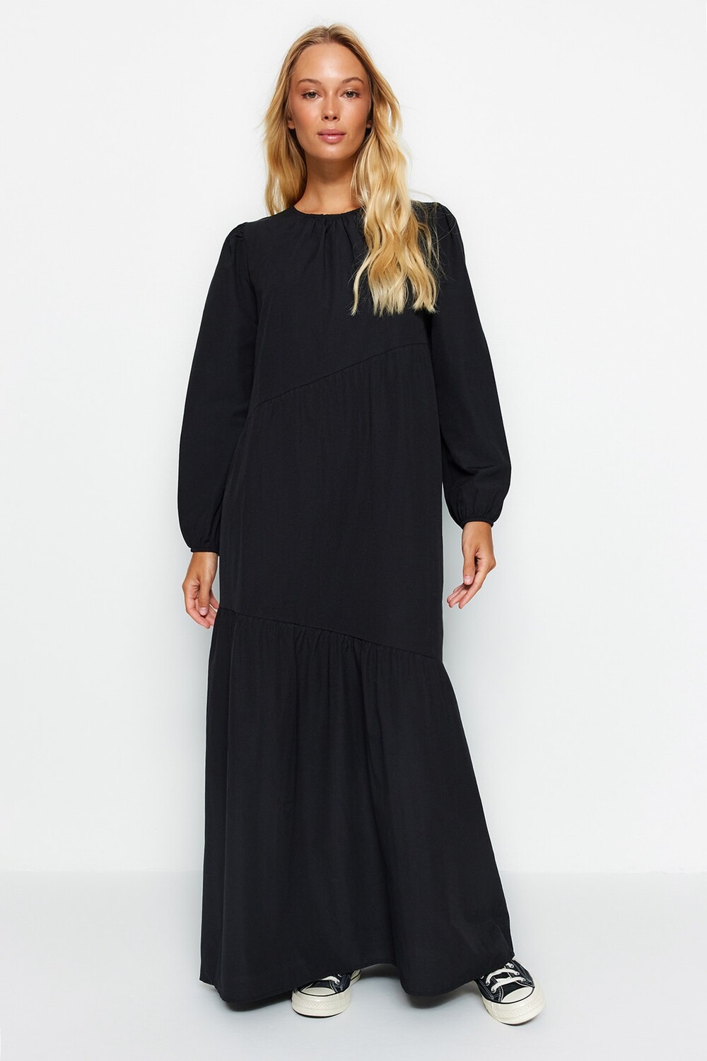 

Платье - Черное - А-силуэт Trendyol Modest, черный